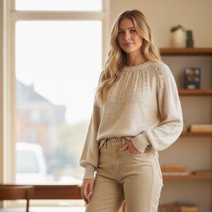 Vintage 80’s Beige crew neck knit  Sweater